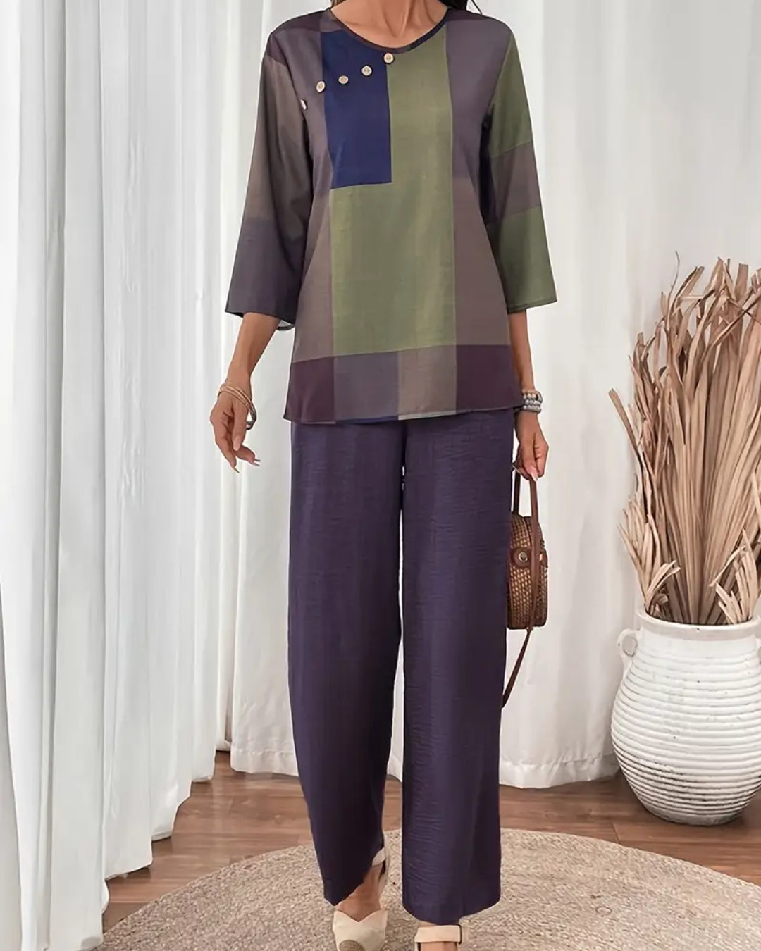 Conjunto em Viscolinho Mel- Fluído e Moderno