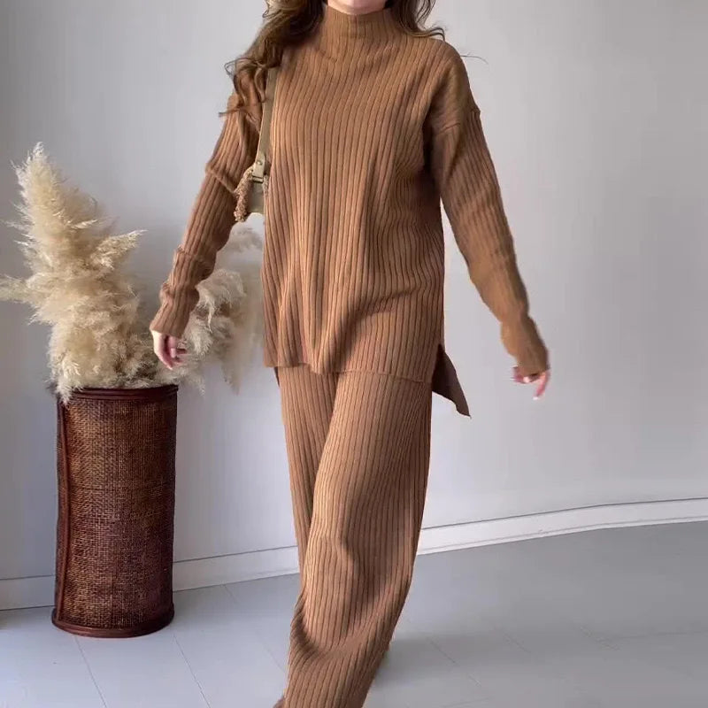 Conjunto Kelly - A elegância que aquece- Perfeito Para a Mulher Moderna Que Preza Conforto e Estilo!