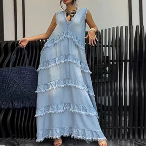 Vestido Jeans Sofia- Atraia olhares com um visual moderno e charmoso.
