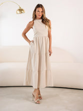 Vestido de Linho Sofia- A Combinação perfeita entre estilo e conforto